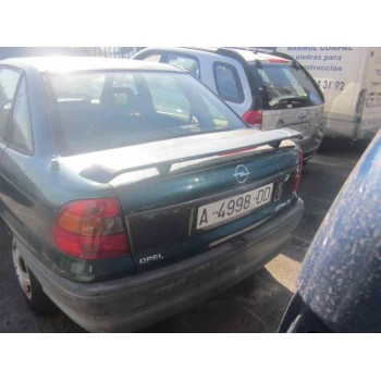 opel astra f berlina del año 1997