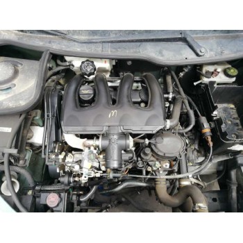 peugeot 206 berlina del año 2001