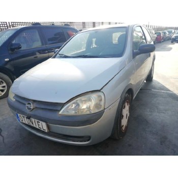 opel corsa c del año 2001