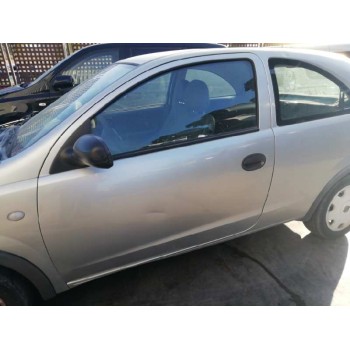 opel corsa c del año 2001