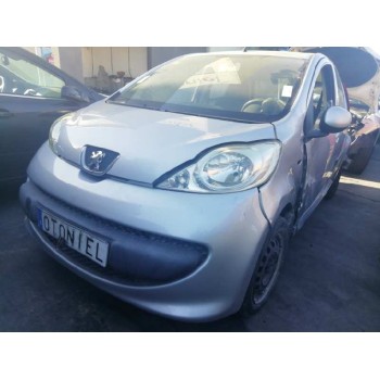 peugeot 107 del año 2006