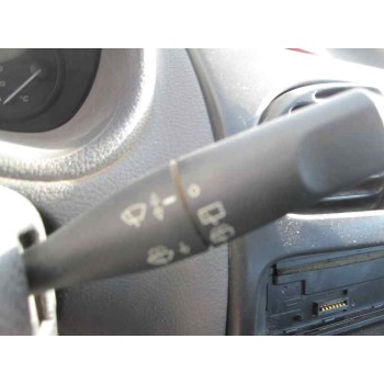 peugeot 206 berlina del año 2000