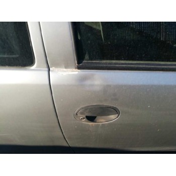 opel corsa c del año 2001