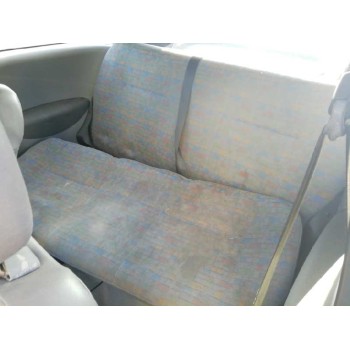 opel corsa c del año 2001