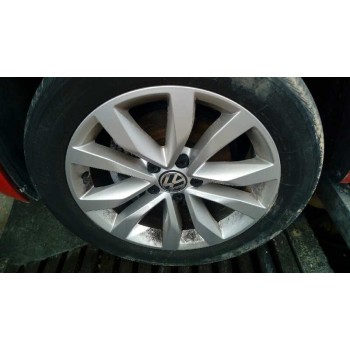 volkswagen beetle del año 2013