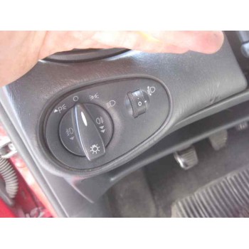 ford focus berlina (cak) del año 2004