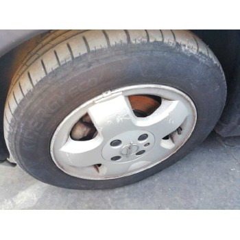 opel corsa c del año 2002