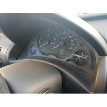 opel corsa c del año 2002