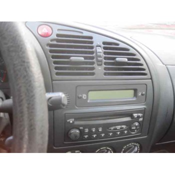 citroën xsara berlina del año 2001