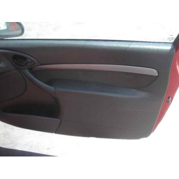 ford focus berlina (cak) del año 2004