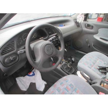 daewoo lanos del año 1999