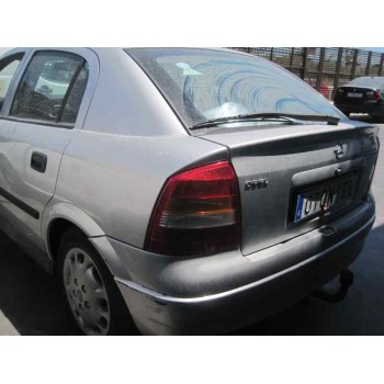 opel astra g berlina del año 2001