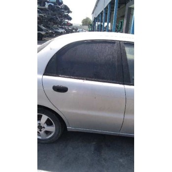 daewoo lanos del año 2000