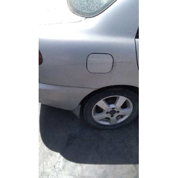 daewoo lanos del año 2000