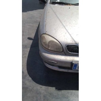 daewoo lanos del año 2000