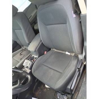 ASIENTO DELANTERO IZQUIERDO 