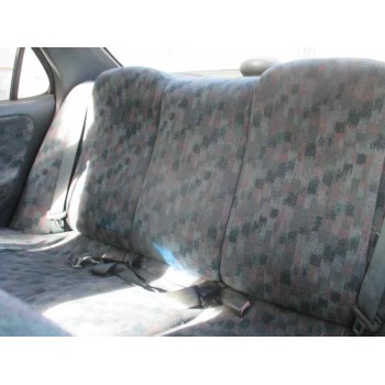 hyundai lantra berlina (rd) del año 1996