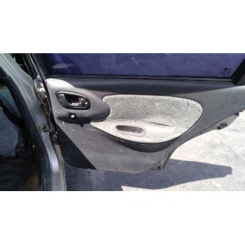 daewoo lanos del año 2000