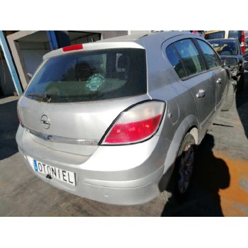opel astra h berlina del año 2006