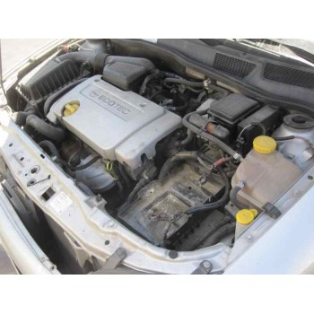 opel astra g berlina del año 2001