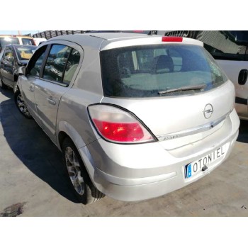 opel astra h berlina del año 2006