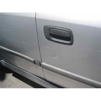 opel astra g berlina del año 2001