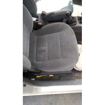 daewoo lanos del año 2000