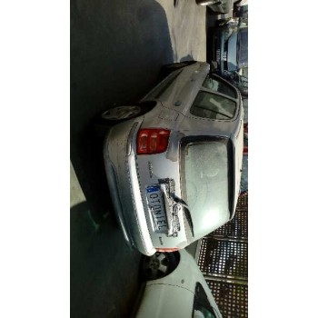 nissan micra (k11) del año 2001