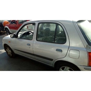nissan micra (k11) del año 2001