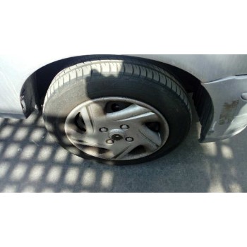 nissan micra (k11) del año 2001