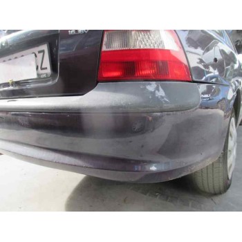 opel vectra b berlina del año 1996