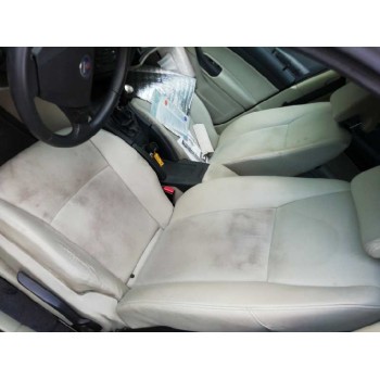 saab 9-3 berlina del año 2006