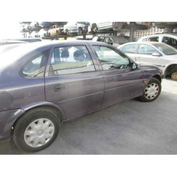 opel vectra b berlina del año 1996