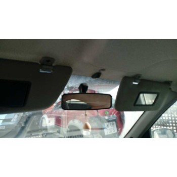 nissan micra (k11) del año 2001