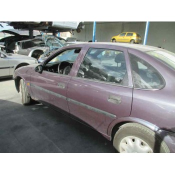 opel vectra b berlina del año 1996