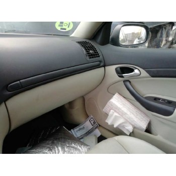 saab 9-3 berlina del año 2006