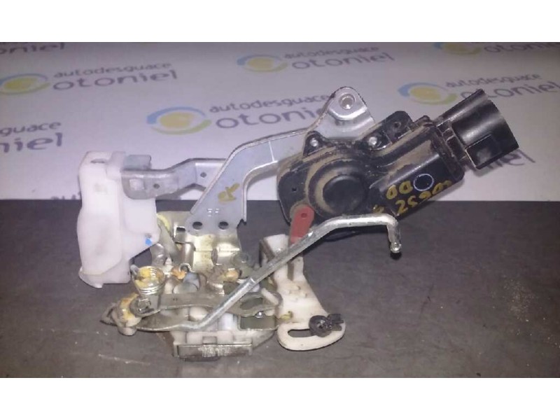 Recambio de cerradura puerta delantera derecha para toyota aygo (kgb/wnb) 1.0 cat referencia OEM IAM   2PIN