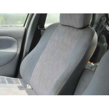 ford fiesta berlina del año 1998