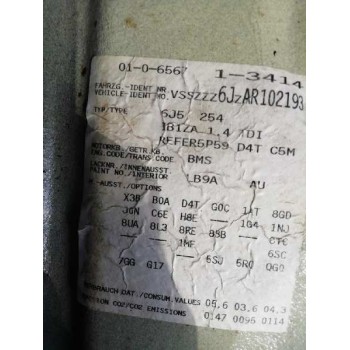 seat ibiza (6j5) del año 2010