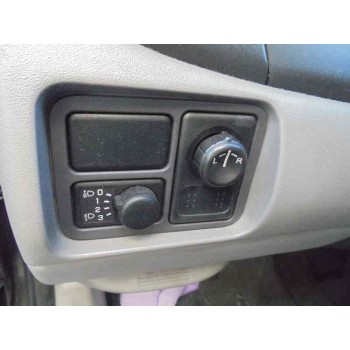 nissan almera (n16/e) del año 2002