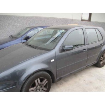 volkswagen golf iv berlina (1j1) del año 2001