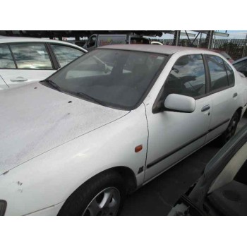 nissan primera berlina (p11) del año 1999