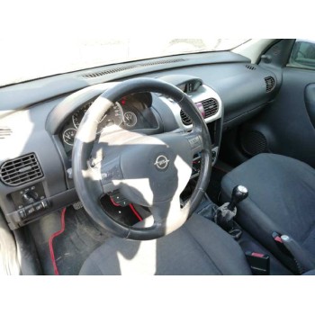 opel corsa c del año 2003
