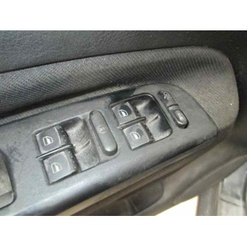 volkswagen golf iv berlina (1j1) del año 2001