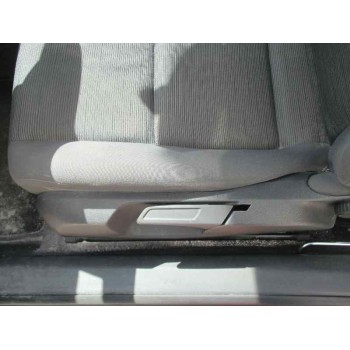 volkswagen golf v berlina (1k1) del año 2004