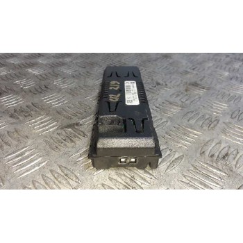 Recambio de pantalla multifuncion para opel insignia berlina cosmo referencia OEM IAM 13233977F  