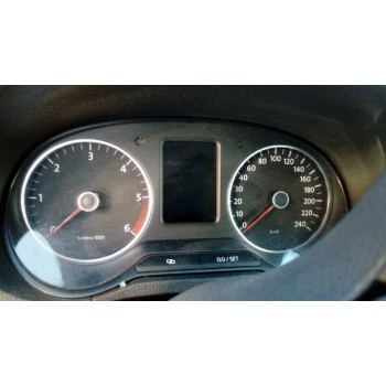 volkswagen polo (6r1) del año 2010