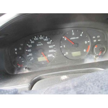 nissan primera berlina (p11) del año 1999