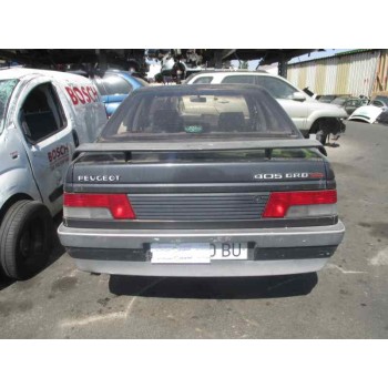 PEUGEOT 405 BERLINA