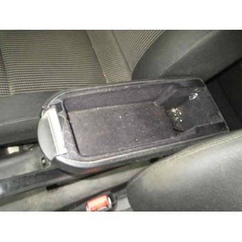 volkswagen golf iv berlina (1j1) del año 2001